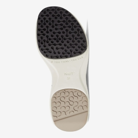 Naot | Vesta Sandal Size 40 L9 Women's  9 in Foggy Grey Leather - Picture 8 of 15